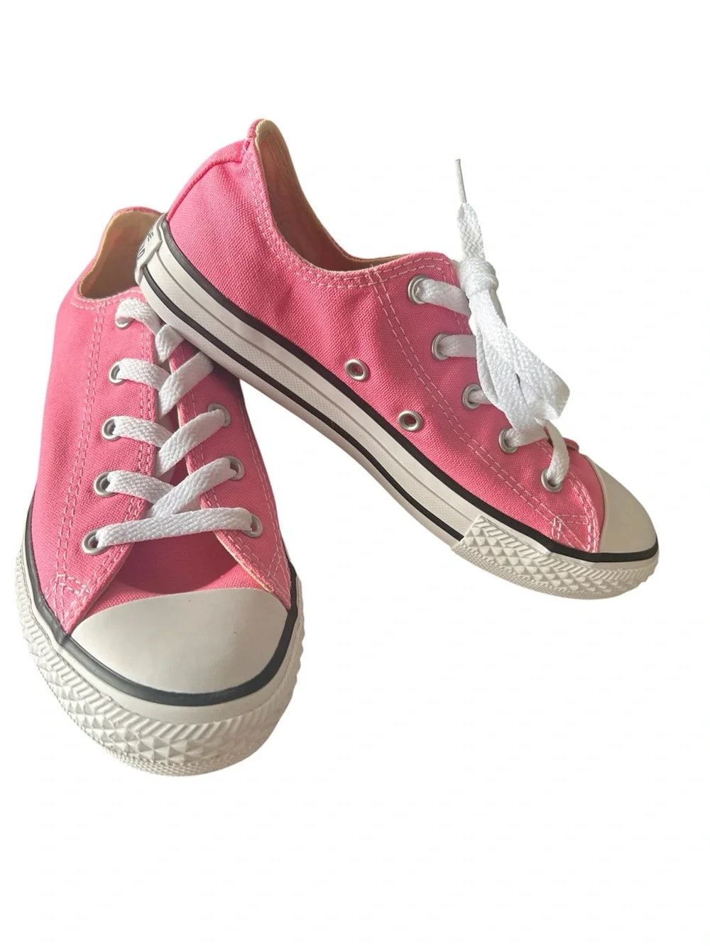 Converse Pink Low-Top Canvas Sneakers Style 3J238 Size 3 Youth 21.5 CM